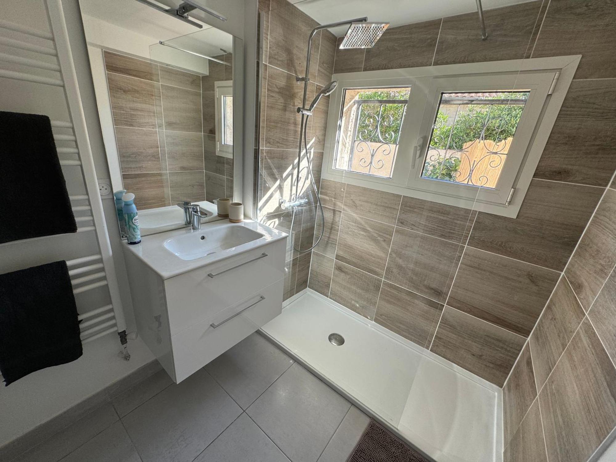 Nouveau Appartement Perols Renove En 2024 Extérieur photo
